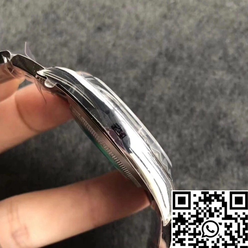 Perpetual Oyster White 39MM Rolex 114300 Dial Factory AR 1107